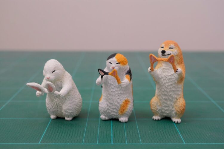 「さて、そろそろ寝るか」耳をはずして寝ようとする動物たちのフィギュアが、シリーズ商品化してほしいと話題に！
