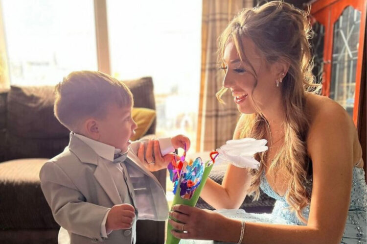 16歳のシングルマザーがプロムの相手に選んだのは、1歳のハンサムボーイ。ふたりの素敵なツーショットがSNSで話題に！！