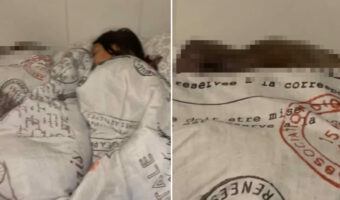 同じベッドで並んで眠る4きょうだい。仲良く寝ていますが・・、あれれ？よく見たら、そのうちひとりが・・・【アメリカ・動画】