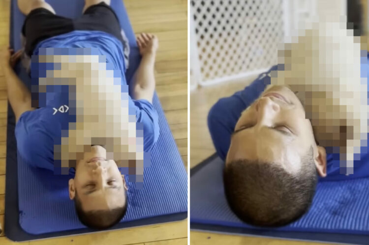 ヨガをするはずが精神が乱れてしまいそう？！「パピーヨガ」に参加した男性が身じろぎひとつ取れなくなったその理由がかわいすぎ！【海外・動画】