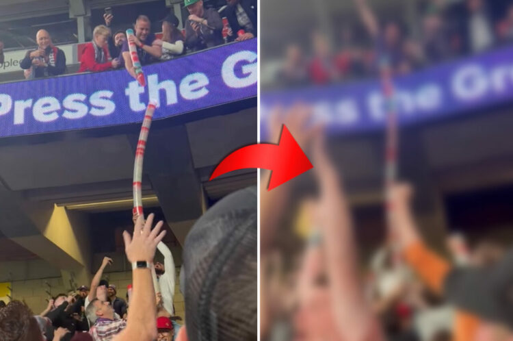 上と下のフロアで協力して「カップの積み上げ」！フットボールファンがスタジアムで試合以外でもひとつになって大盛り上がり！！【海外・動画】