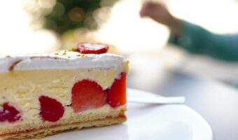 洋菓子の「ガトーフレーズ」とはどんなケーキ？ショートケーキとの違いは？