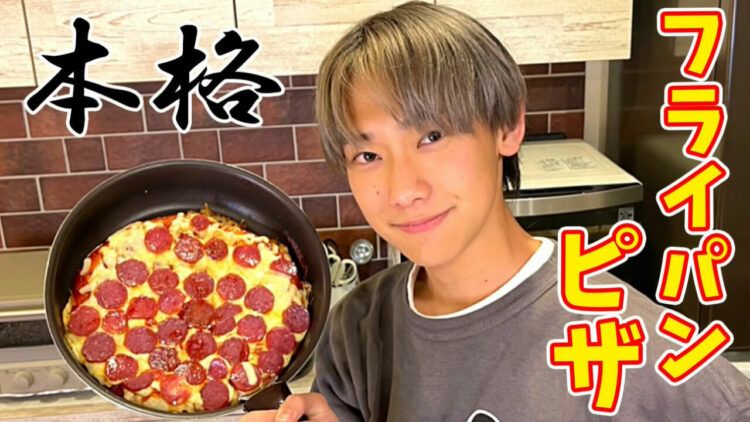 簡単！おいしい！フライパンで本格ピザ！オーブンがなくてもピザが焼けちゃいます！みきママの絶品レシピ。