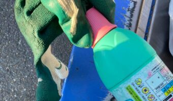 「中身入りの漂白剤は大掃除ごみの中で最も危険かも！」マシンガンズ滝沢さんの注意喚起ツイートが話題に！