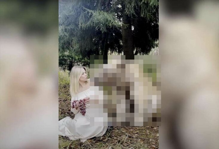 フォトジェニックな写真でビックリ！女性とスキンシップを取りながら撮影していたのは・・、猛獣と知られる『あの巨大動物』！？