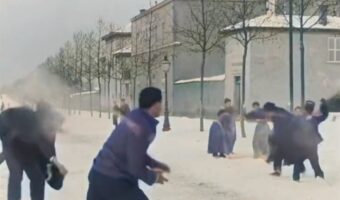 Twitterで話題の「初めて記録された雪合戦」の動画は本物?実は100年以上昔の映像をAI技術でレタッチされたものだった!