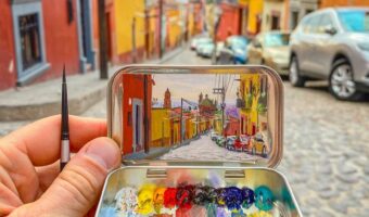 心惹かれる芸術的な作品がたくさん!魅力的な絵が描かれているのは、手のひらサイズの小さな缶だった!