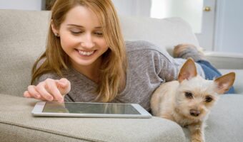 IT用語「ekyc」や「KYC」とはなんのことを指す言葉?わたしたちの生活にも大きな影響のあるサービスの事なんです!