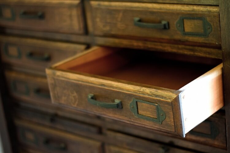 タンスの数え方は「棹」？その由来は？他にも数え方はあるの？？