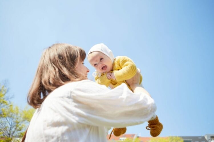 【議論】フランスで子供の写真を親がオンラインに公開することを禁止する法律ができるかも！あなたはどう思いますか？