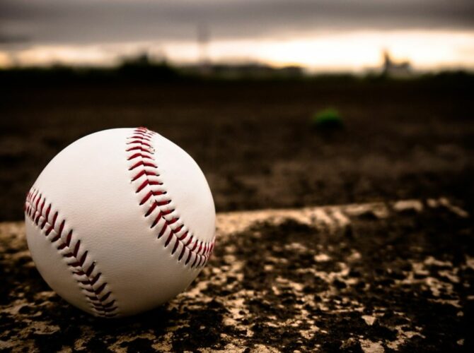 山本由伸とダルビッシュ有のインスタでのやり取りが話題に！「 ダルさんも寂しいですか？笑 」にすぐに反応