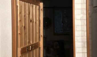 【これはビビる!恐怖画像】妻が悲鳴をあげていたので見に行くと、色々と猫が生えまくっていた!?