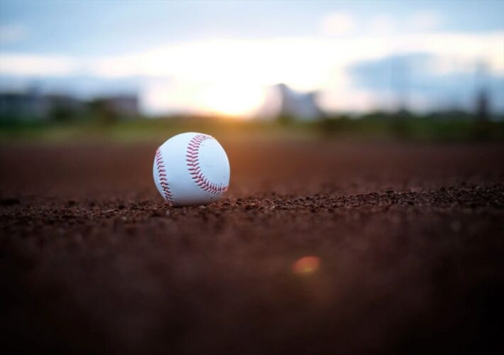 珍事！レッドソックス吉田正尚が守備でボールを消失？ボールは一体どこへ？