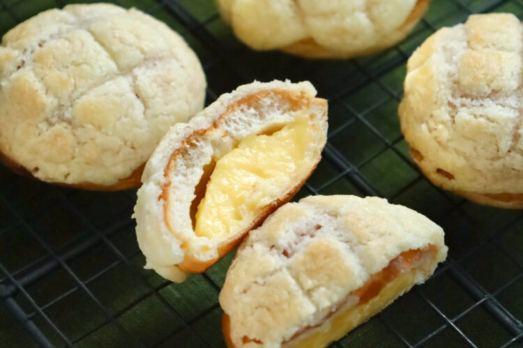 神アレンジレシピ！あの人気菓子パンが、作業時間5分で食べきりサイズのメロンパンに大変身！！