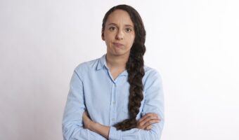 「怒る」と「叱る」は意味が違う？両者の違いを解説！