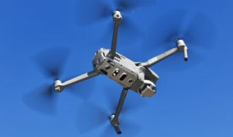 ドローンの機体認証とは?やり方・種類・型式認証との違いも解説