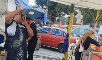 達人技に仰天！ポテトのスライスするだけなのにスゴすぎる！！【海外・動画】