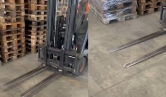 優れた運転手ならフォークリフトはなんでも運べる・・。そう、地面に置かれたコインだってね!!【海外・動画】