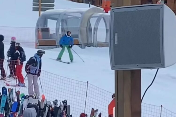 スキー場で声援を送るギャラリー。『意外な人物』へのエールにビックリ！だけどほっこり【海外・動画】