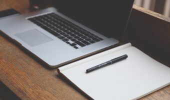 「私がアナタくらいの歳の頃には子育てしながら働いていたわよ、もっとしっかりしなさい」子育てってそんなに偉いことなんですか？