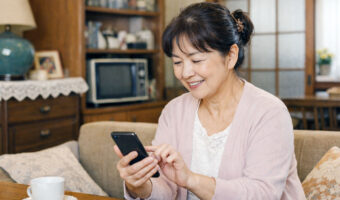 悪気はないと分かっているけど・・・産後すぐに届いた義母のLINEにモヤっとした話