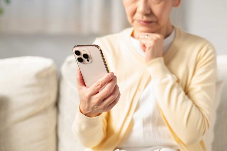 「2週間うちに泊まるってどういうこと？」独立した息子の突然の帰省に、60代母の本音がこぼれた日