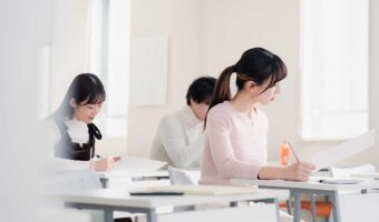 「同じ大学に行こうね」そう約束した親友に、卒業式で無視された理由が切なすぎる