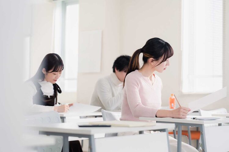 「同じ大学に行こうね」そう約束した親友に、卒業式で無視された理由が切なすぎる