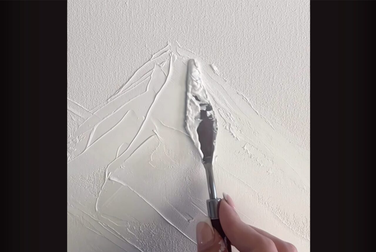 一色だけで描く風景画！？しかも選んだのは『白』って・・どんな絵が描けるの？【海外・動画】